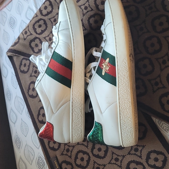 Gucci Sweaters - Gucci  Sneakers